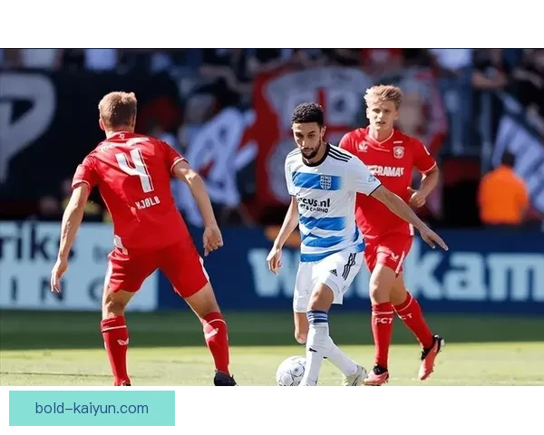 里尔主帅风格逐渐展现，球队战术逐步形成竞争力增强的态势