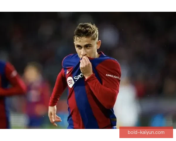 费尔明状态回暖，持续提升成为球队新星的重要一员