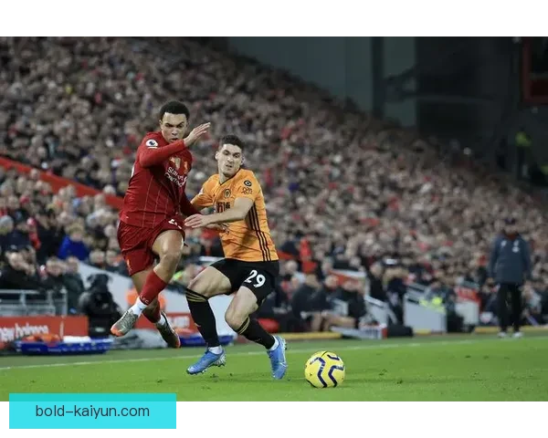 英超足球杂谈：近期球队状态分析与赛季走势探讨